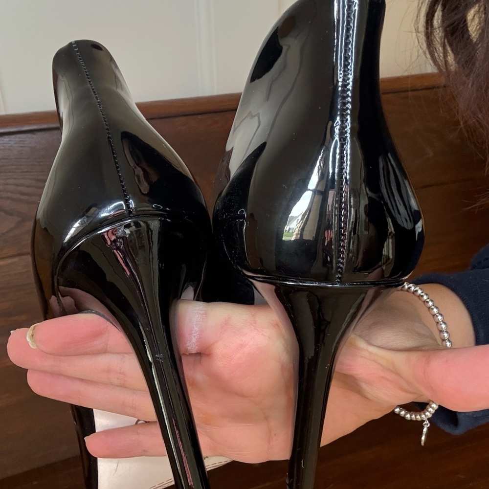 Jessica Simpson Glossy Black Heels - Picture 5 of 6